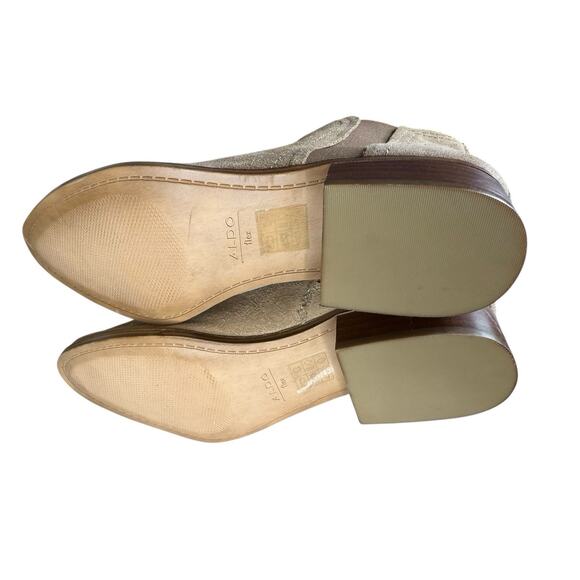 ALDO Beige Suede Chelsea Ankle Boots Women’s Size 10 Slip-On Stacked Heel - Picture 8 of 9